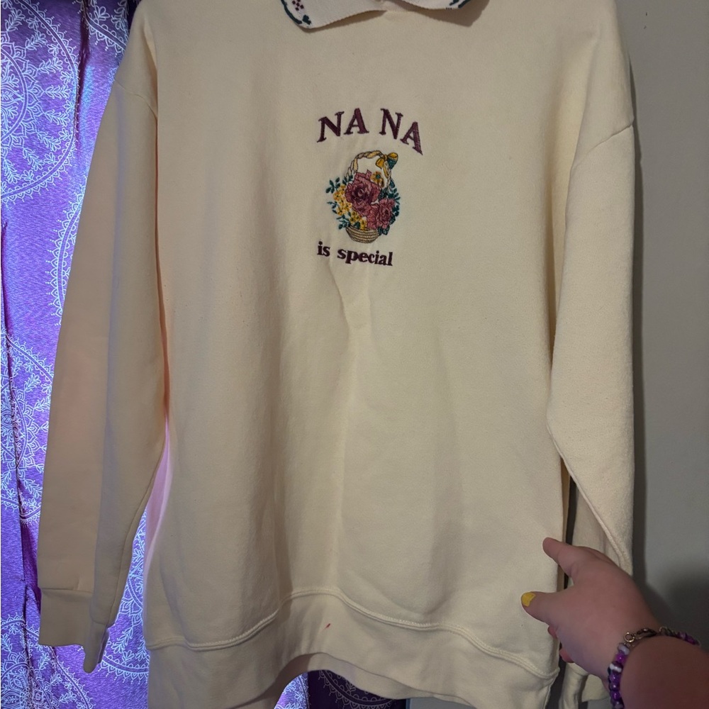 Cream Crewneck Sweater with Floral Embroidery